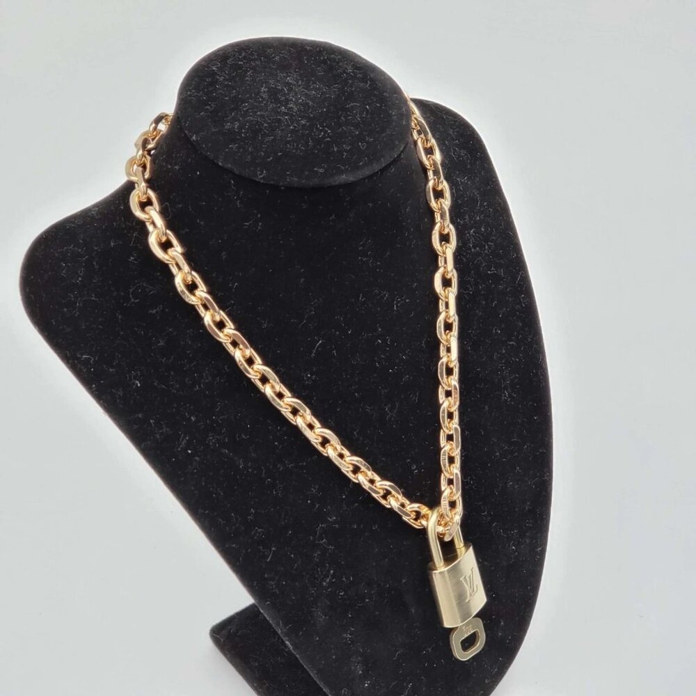 Authentic Louis Vuitton Lock & Key with Unbranded Gold Plated Chain Necklace - Picture 2 of 8